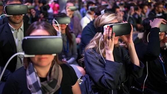 西安网络营销|Facebook重组AR/VR团队 更专注长期目标