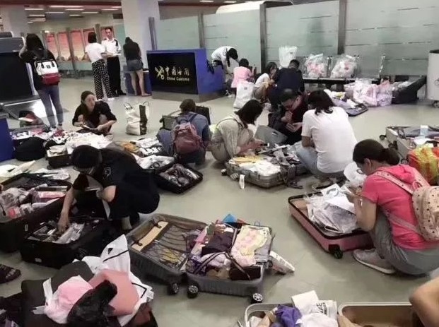 《电商法》实施近一月 代购已“死”?