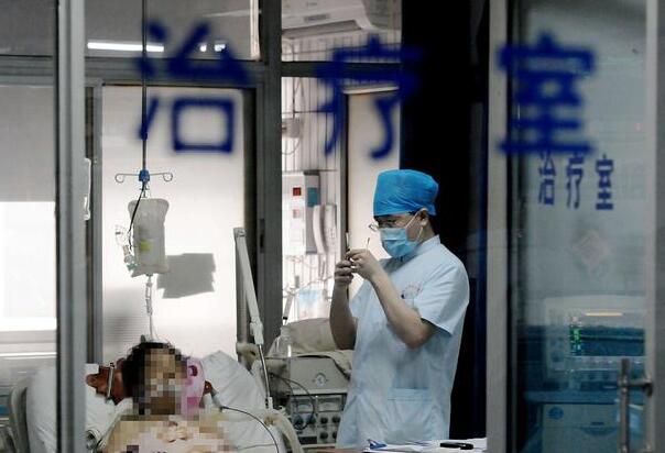 “网约护士”迎来“国家队” 上门打针还会远吗?