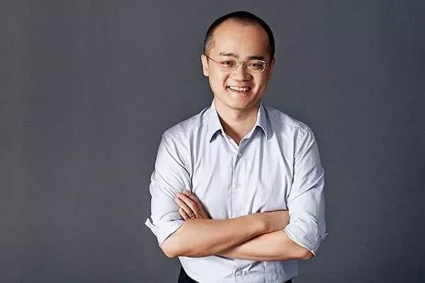 互联网告别“草莽”:流量优势如何转变为平台优势和服务能力?